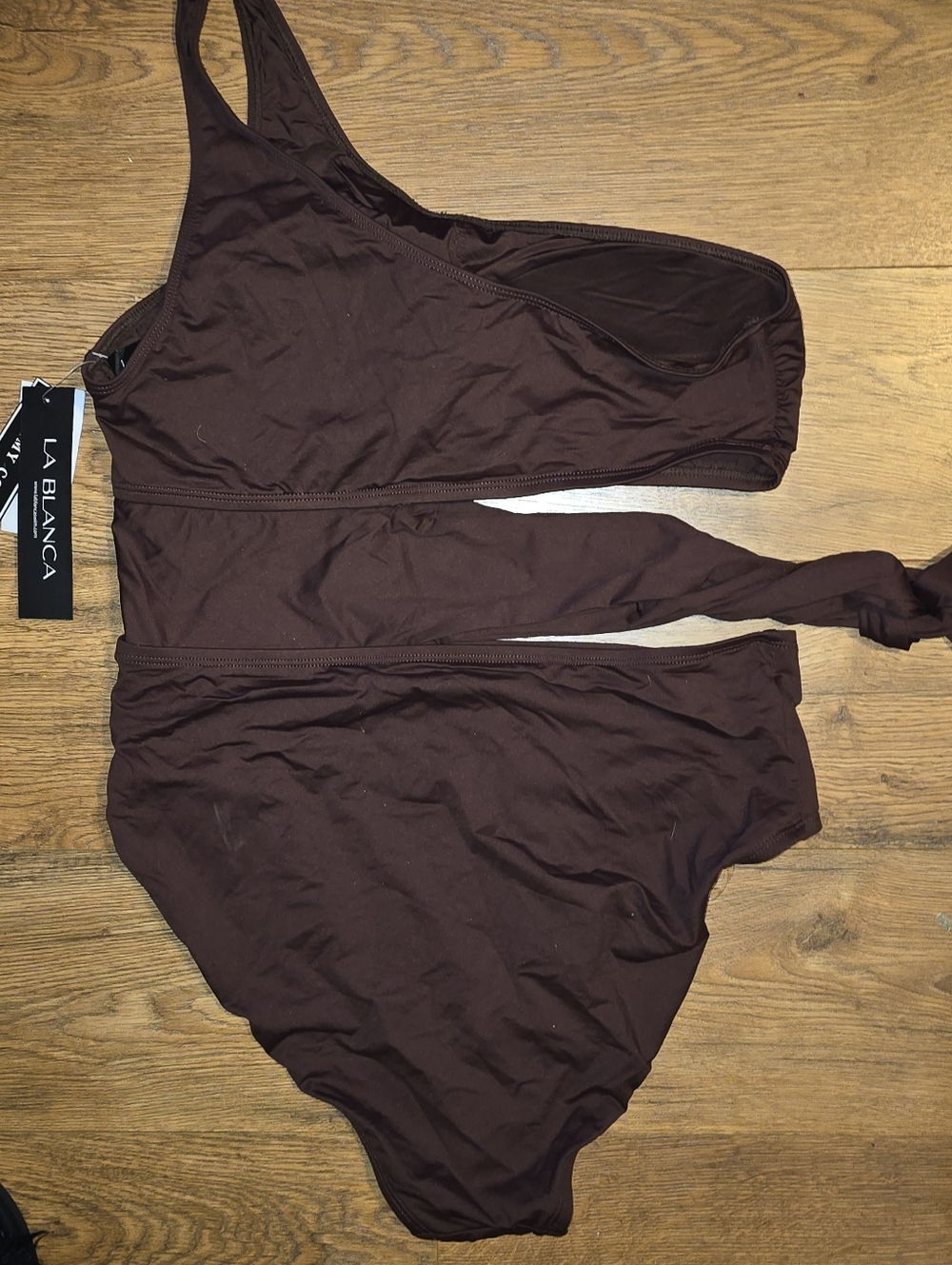 La Blanca NWT One Shoulder Tummy Control One Piece Swimsuit Brown Wrap Cutout - Picture 2 of 3